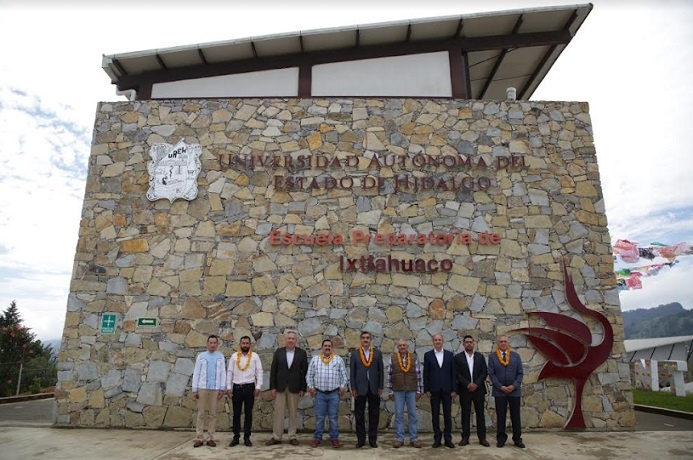 Estrechan lazos UAEH y Presidencia Municipal de Lolotla News Hidalgo