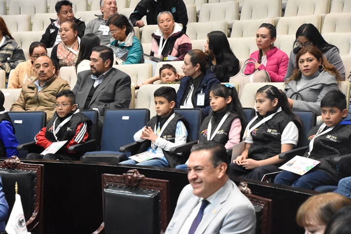 Toman protesta integrantes del Parlamento Infantil Hidalgo 2024 – News ...